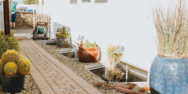 Choosing the Right Materials for Your Hardscaping Project